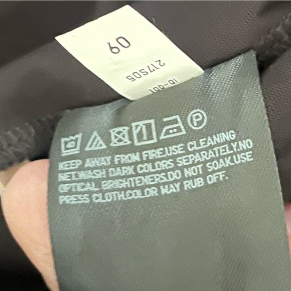 Uniqlo Women's Black Cap Sleeve Scoop Neck Swing Party Dress SZ L ✨Like New✨ - Picture 7 of 7